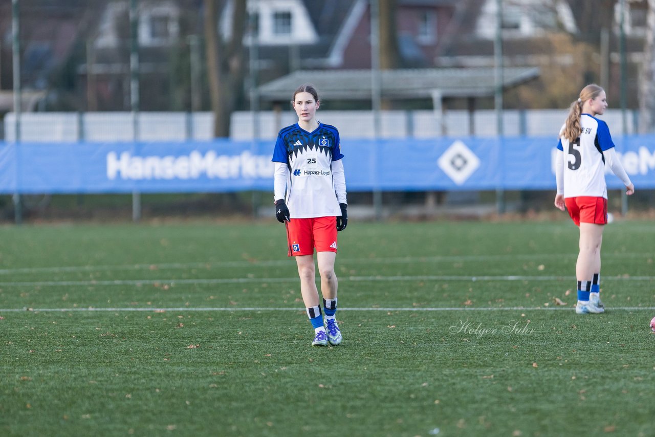 Bild 335 - wBJ Hamburger SV - Holstein Kiel : Ergebnis: 8:0